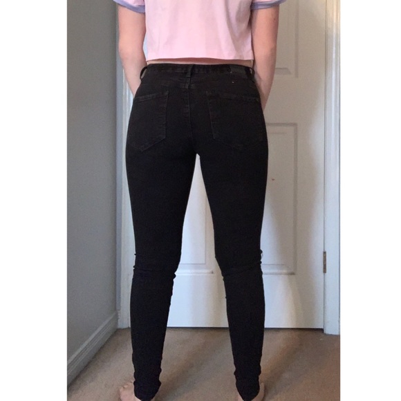 ~SOLD~ Garage Skinny Ripped Jeans - Picture 4 of 4